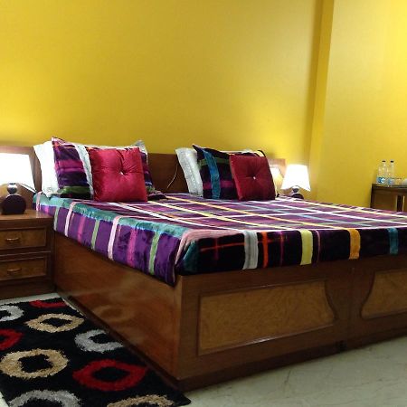 Parkash Bed And Breakfast Ню Делхи Екстериор снимка